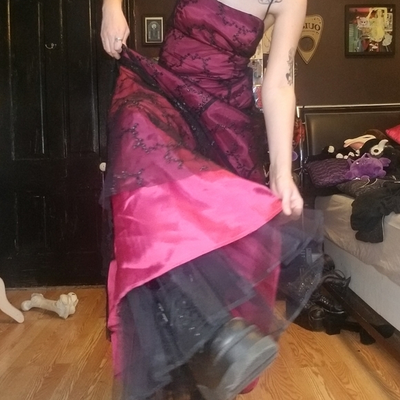 🥀🕸VINTAGE 90S LA GLO PROM DRESS🕸🥀 - Picture 6 of 6